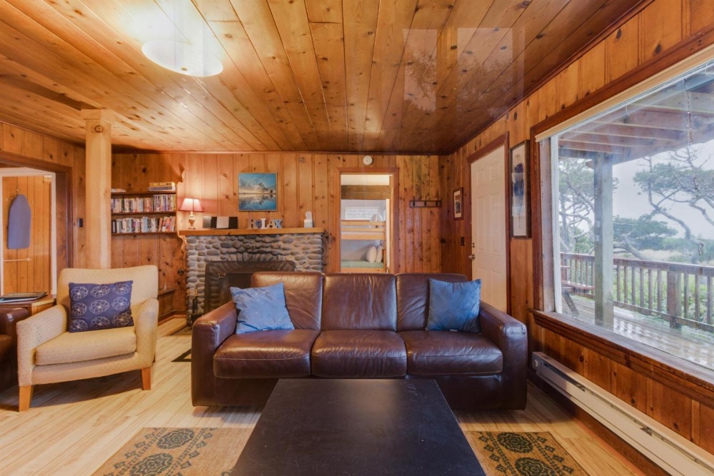 Arnold Beach House - Lower Level Main image