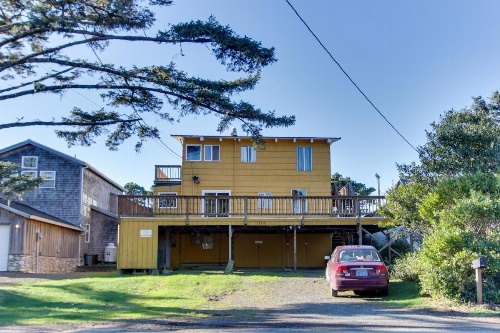 Arnold Beach House - Lower Level image 9